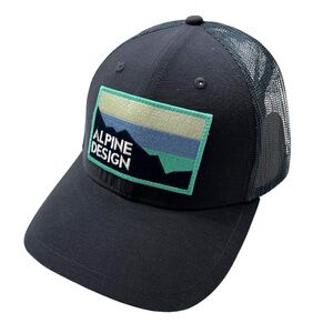 NWOT Alpine Design Embroidered Mountain Logo Patch Mesh Trucker Hat